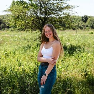 Meet your Posher, Hannah